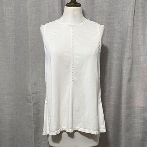 Athleta Foothills Seamless Workout Tank-M-White-Split back rear detail-Nylon-GUC